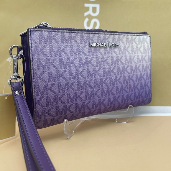 MICHAEL KORS Jet Set Lg Ombré Sign Logo Double Zip Wristlet Phone Dark Purple